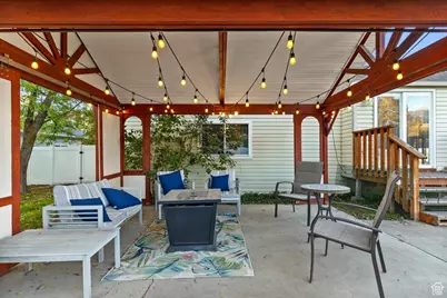 818 E Creekside Dr S, Layton, UT 84041 - Photo 21