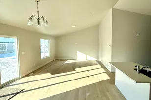 2362 E Blossom St, Eagle Mountain, UT 84005 - Photo 3