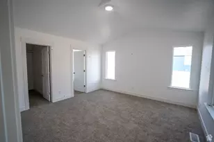 2296 E Marigold Dr, Eagle Mountain, UT 84005 - Photo 13