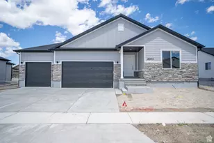 2296 E Marigold Dr, Eagle Mountain, UT 84005 - Photo 1