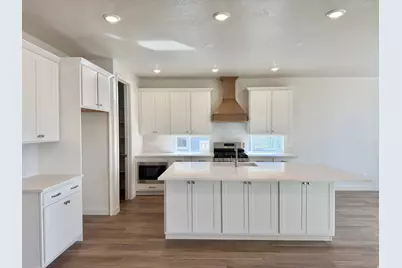 3009 N Lone Pine St #635, Eagle Mountain, UT 84005 - Photo 3