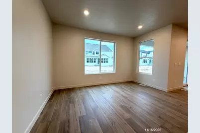 3009 N Lone Pine St #635, Eagle Mountain, UT 84005 - Photo 7