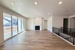 3009 N Lone Pine St, Eagle Mountain, UT 84005 - Photo 5