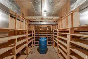 8453 S Windmill Dr, West Jordan, UT 84081 - Photo 17