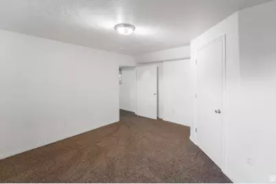 8453 S Windmill Dr, West Jordan, UT 84081 - Photo 9