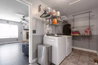 2439 W Bridle Oak Dr, South Jordan, UT 84095 - Photo 25