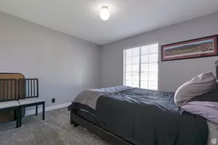 2439 W Bridle Oak Dr, South Jordan, UT 84095 - Photo 7