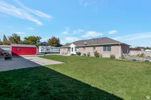 2439 W Bridle Oak Dr, South Jordan, UT 84095 - Photo 37