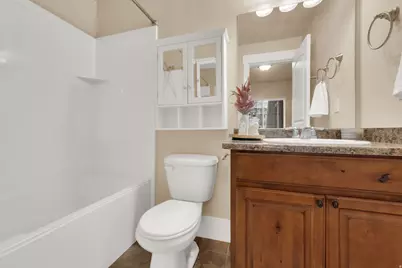 1948 N Crest Rd, Saratoga Springs, UT 84045 - Photo 13