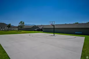 1948 N Crest Rd, Saratoga Springs, UT 84045 - Photo 21