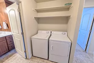 385 E 2280 N, North Logan, UT 84341 - Photo 17