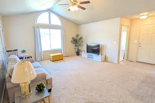 385 E 2280 N, North Logan, UT 84341 - Photo 7