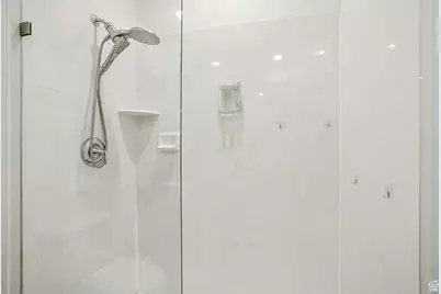 4563 W Daybreak Rim Way, South Jordan, UT 84009 - Photo 19