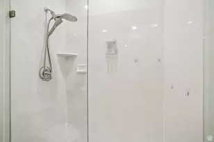 4563 W Daybreak Rim Way, South Jordan, UT 84009 - Photo 19