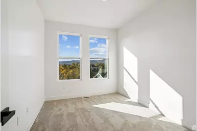 4563 W Daybreak Rim Way, South Jordan, UT 84009 - Photo 25