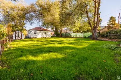 2290 E 2700 S, Salt Lake City, UT 84109 - Photo 23