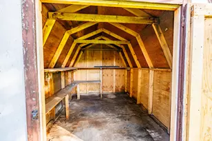 2290 E 2700 S, Salt Lake City, UT 84109 - Photo 27