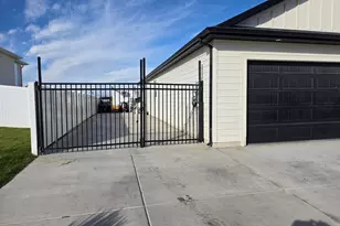 1146 S 50 E, Salem, UT 84653 - Photo 41