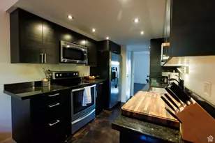 4656 Woodduck Ln, Salt Lake City, UT 84117 - Photo 9