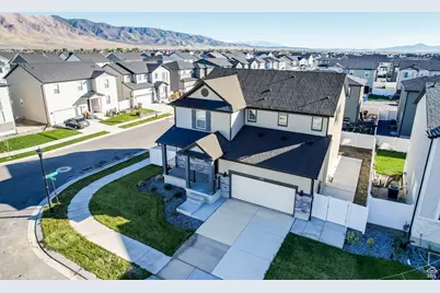 576 E Hearth Ln, Eagle Mountain, UT 84005 - Photo 3