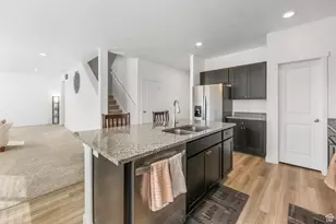 576 E Hearth Ln, Eagle Mountain, UT 84005 - Photo 17