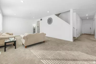 576 E Hearth Ln, Eagle Mountain, UT 84005 - Photo 37