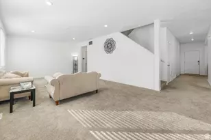 576 E Hearth Ln, Eagle Mountain, UT 84005 - Photo 37