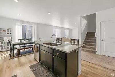 576 E Hearth Ln, Eagle Mountain, UT 84005 - Photo 15