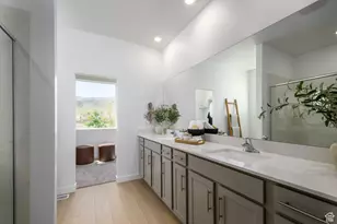 2044 E Hummingbird Dr, Eagle Mountain, UT 84005 - Photo 19