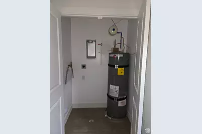 2085 N Main St #409, Sunset, UT 84015 - Photo 5