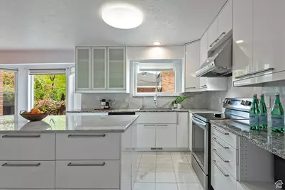 1990 E Terra Vista Way, Sandy, UT 84093 - Photo 11