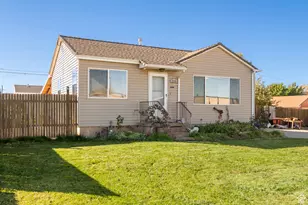 2153 W 4800 S, Roy, UT 84067 - Photo 7