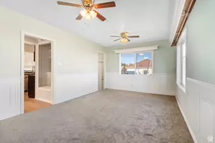2153 W 4800 S, Roy, UT 84067 - Photo 9