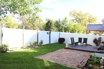 3228 W Meadow Leaf Ct, West Valley, UT 84119 - Photo 21