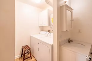 2711 Old City Park, Moab, UT 84532 - Photo 29