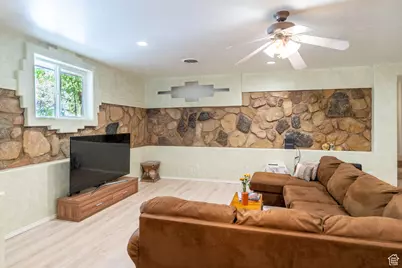 2711 Old City Park, Moab, UT 84532 - Photo 19