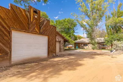 2711 Old City Park, Moab, UT 84532 - Photo 9