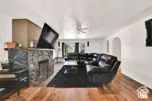 4825 S Burch Creek Dr E, South Ogden, UT 84403 - Photo 7