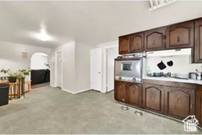 4825 S Burch Creek Dr. E, South Ogden, UT 84403 - Photo 9