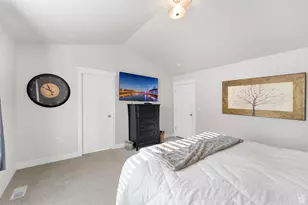 4602 N Kings Peak Way Way E, Eagle Mountain, UT 84005 - Photo 15