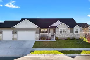 4602 N Kings Peak Way Way E, Eagle Mountain, UT 84005 - Photo 1