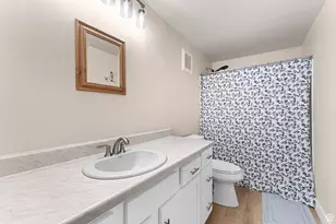 4602 N Kings Peak Way Way E, Eagle Mountain, UT 84005 - Photo 33