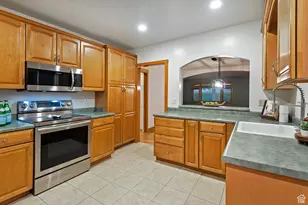 1232 S 1500 E, Salt Lake City, UT 84105 - Photo 13