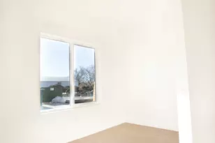 2085 N Main St, Sunset, UT 84015 - Photo 7