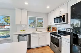 59 W Princeton Dr, Midvale, UT 84047 - Photo 15