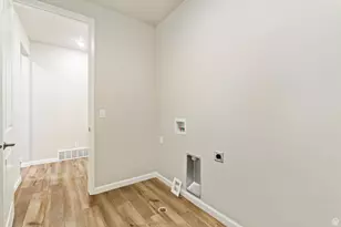 11662 S Gannet Way, South Jordan, UT 84009 - Photo 17