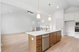 122 E Bardsley Wy, Salem, UT 84653 - Photo 5