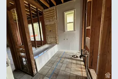 2181 S Buchanan Ave, Ogden, UT 84401 - Photo 9