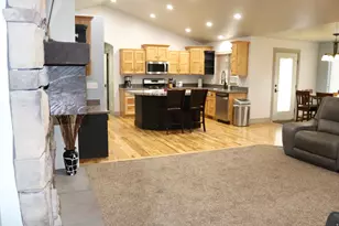 417 S 2025 W, Marriott-Slaterville City, UT 84404 - Photo 17