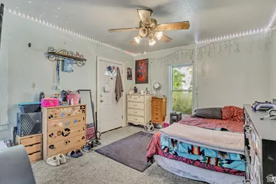 6700 S 1655 E, Cottonwood Heights, UT 84121 - Photo 21